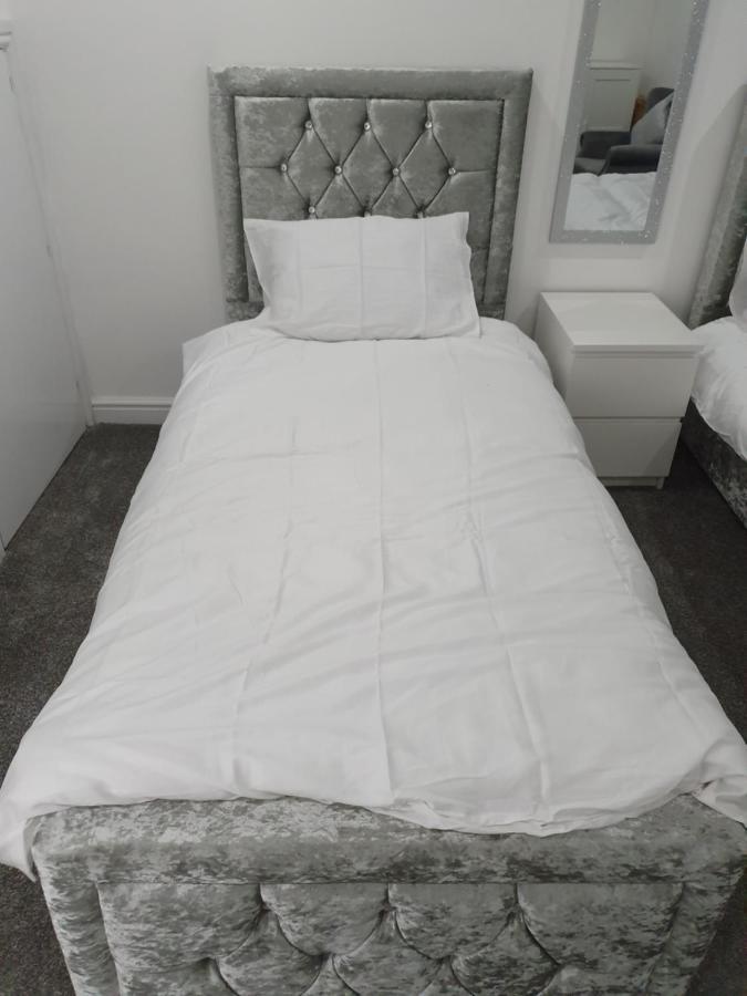 Beautiful Rooms Shaw St And Pine St بيوري المظهر الخارجي الصورة